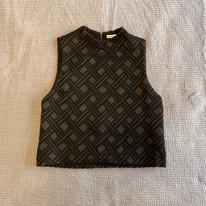 Alice + Olivia - Crew Neck Sleeveless Crop Top